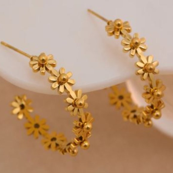 Jewelry - Gold Plated Stainless Steel Daisy Chain Flower Hoop Earrings